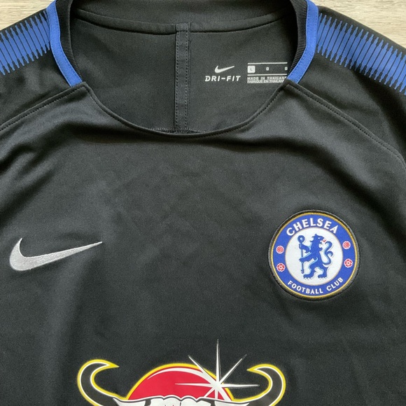2018/19 Chelsea Nike Training Shirt - Picture 2 of 5